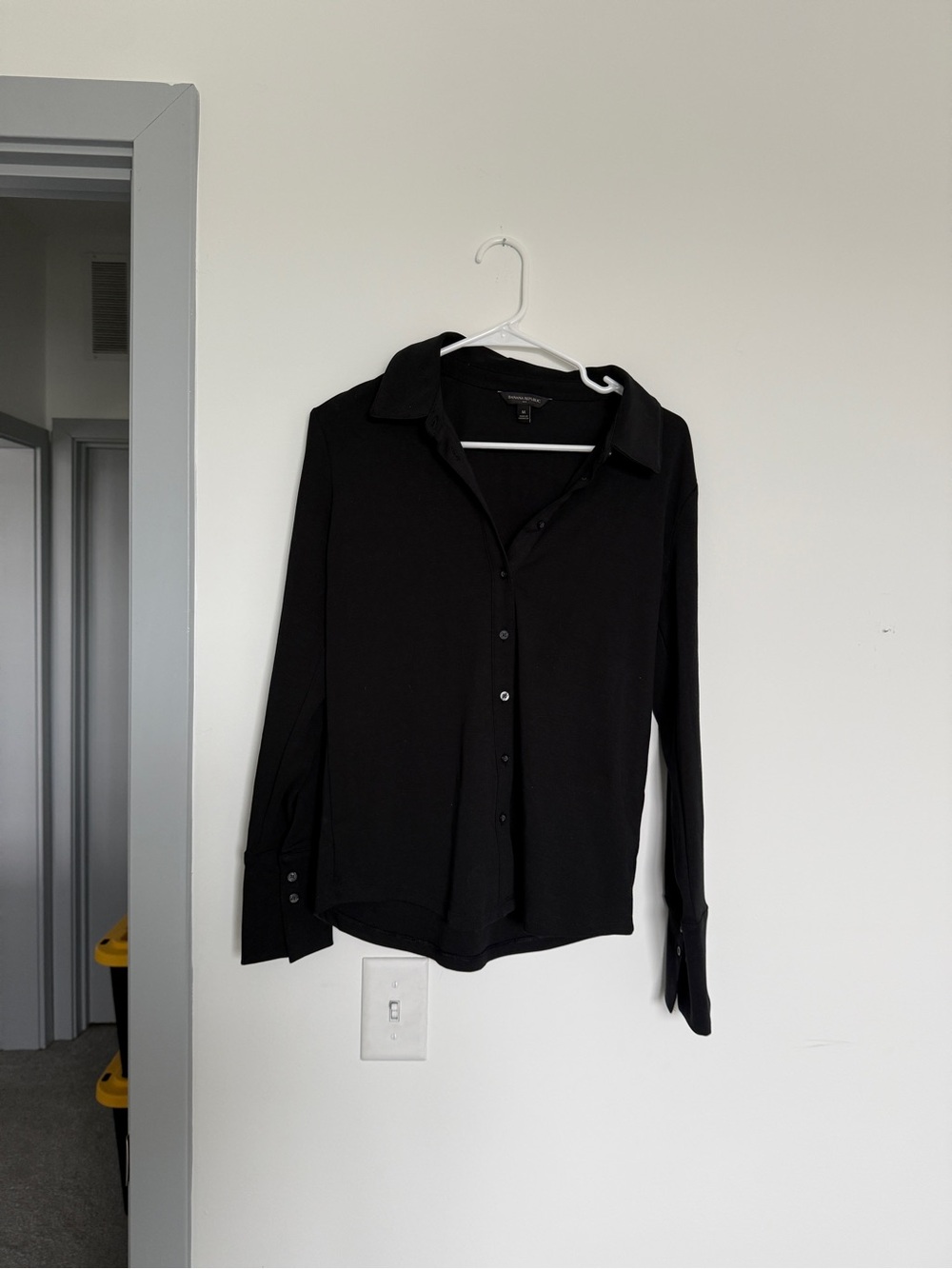 Banana Republic Black Crewneck Top